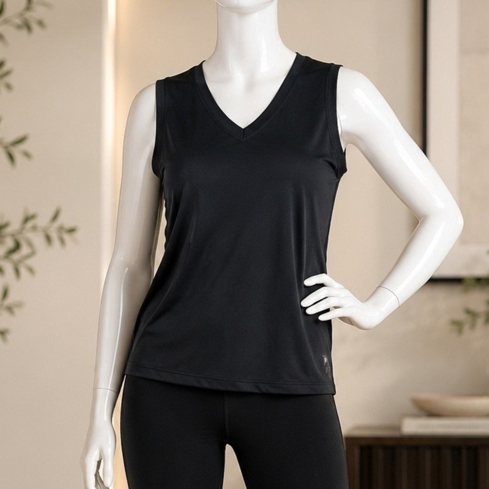C9 by Champion Womens Tank Top Black V-Neck Loose Fit Activewear Size M